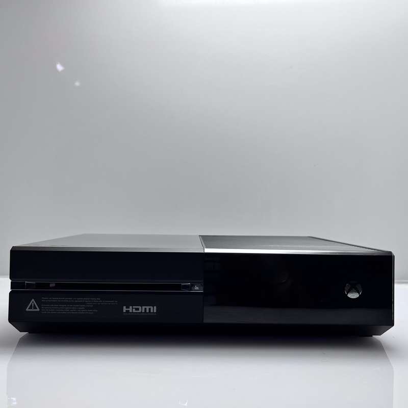 Xbox One 500GB Black +1 Controller + HDMI Cable + Power Cable (3 Month Warranty)