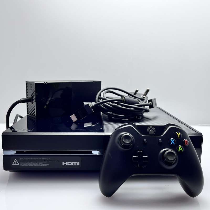 Xbox One 500GB Black +1 Controller + HDMI Cable + Power Cable (3 Month Warranty)