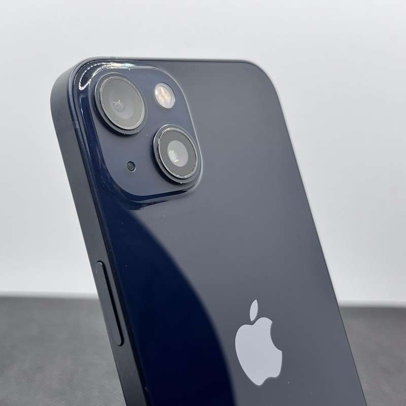 Apple iPhone 13 128GB Midnight (6 Month Warranty)