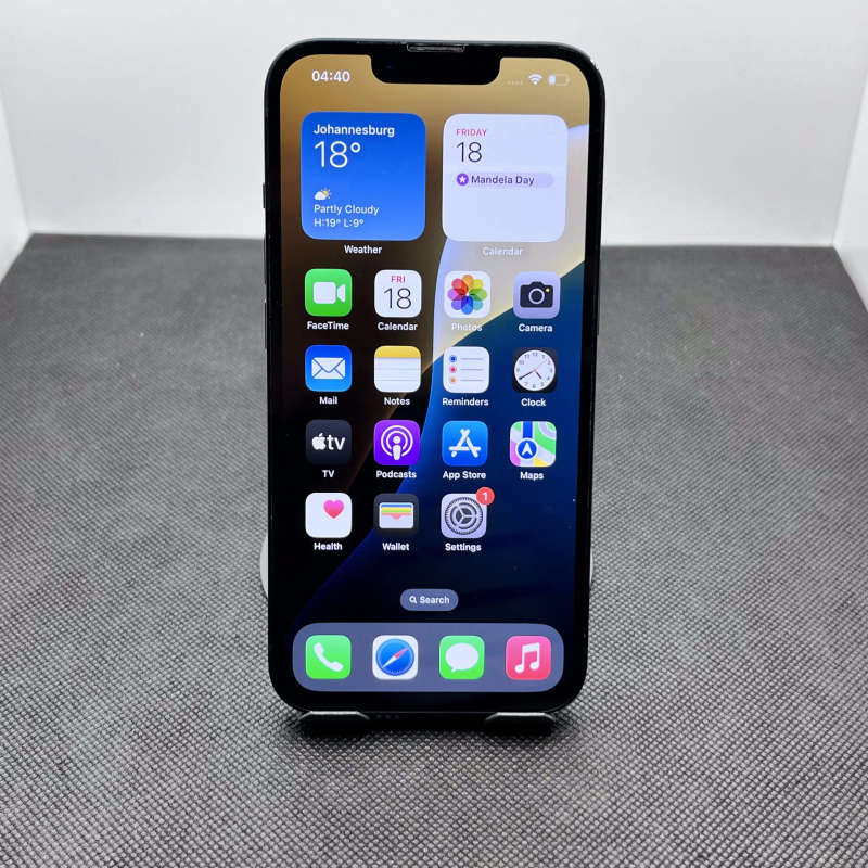 Apple iPhone 13 128GB Midnight (6 Month Warranty)