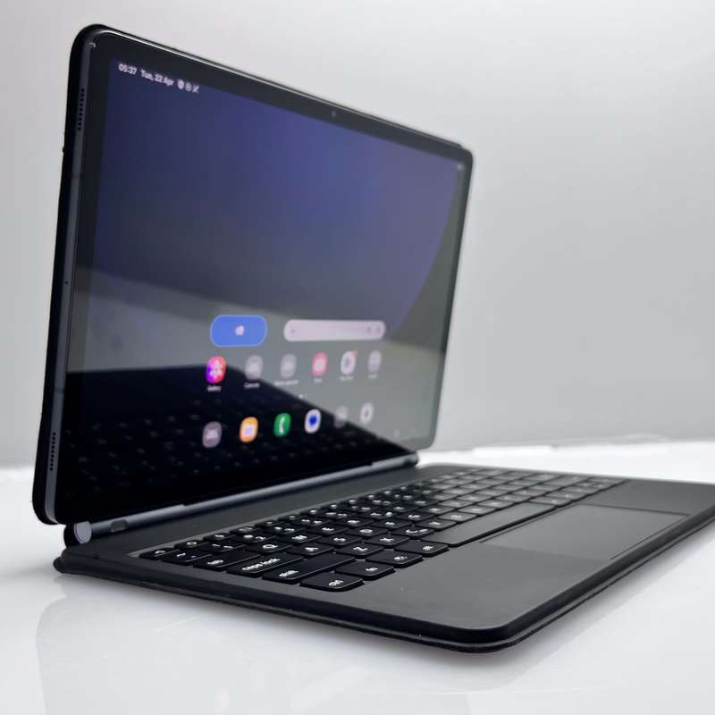 Samsung Galaxy Tab S9 Plus 256GB Graphite + Keyboard Cover Bundle Value (12 Month Warranty)