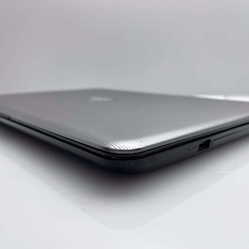HP 14-am006ni 4GB RAM 240GB SSD Grey (3 Month Warranty) - Damaged Casing