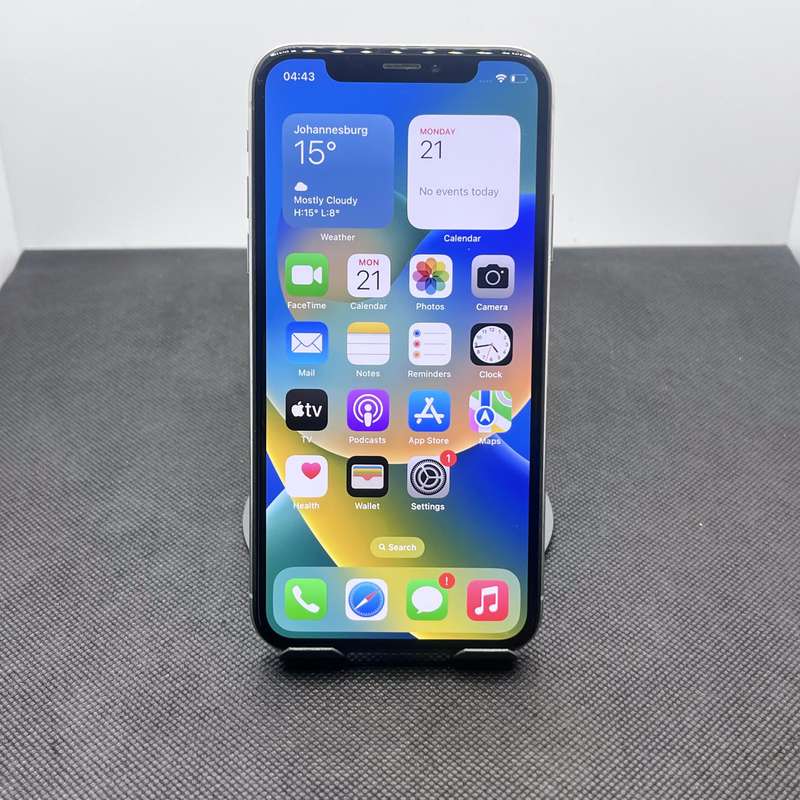 Apple iPhone X 64GB Silver (3 Month Warranty)