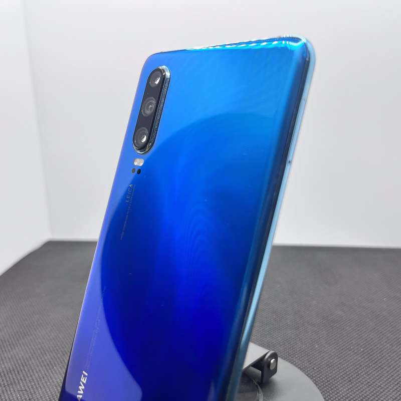 Huawei P30 128GB Aurora Blue (3 Month Warranty)