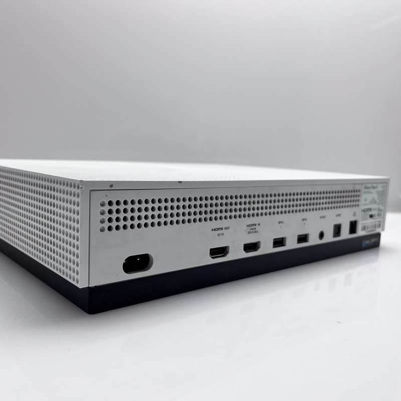 Xbox One S 1 TB White + HDMI Cable + Power Cable (3 Month Warranty)