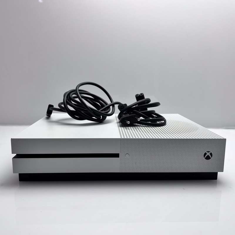 Xbox One S 1 TB White + HDMI Cable + Power Cable (3 Month Warranty)
