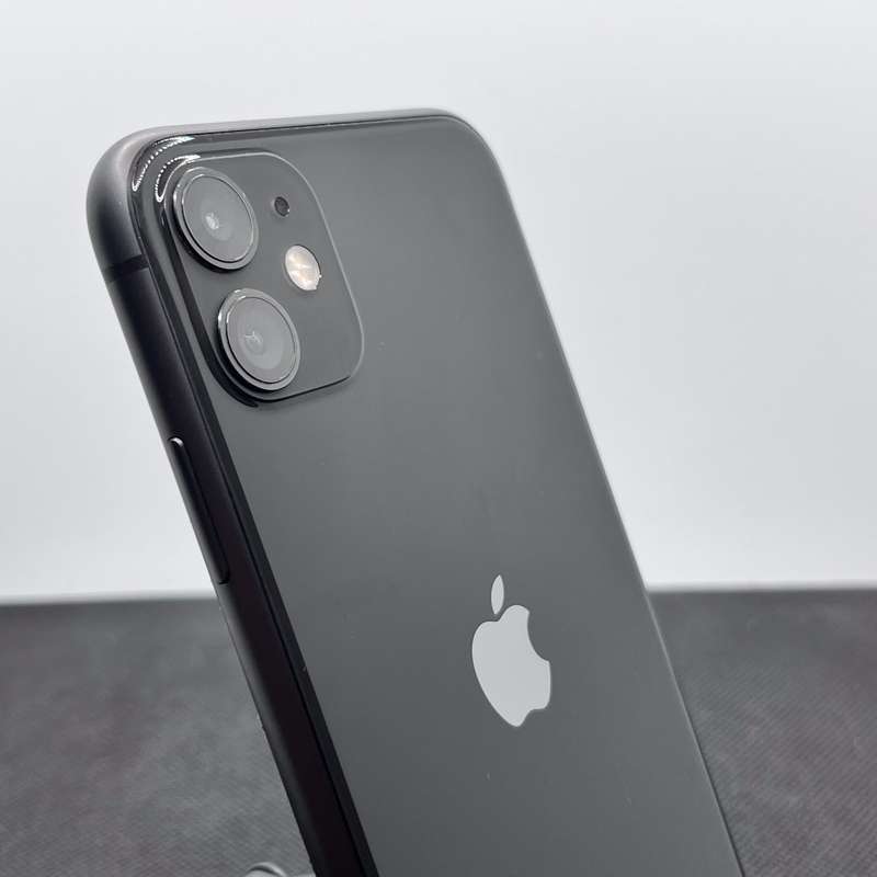 Apple iPhone 11 64GB Black (6 Month Warranty)