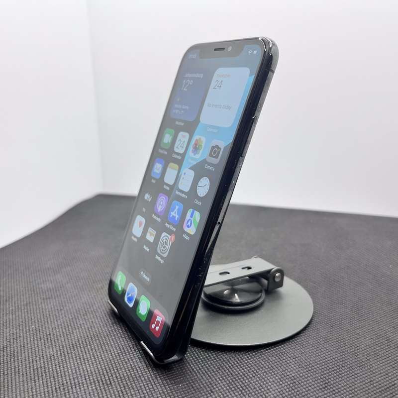 Apple iPhone Xs 64GB Black (3 Month Warranty) - Blurry Front Camera