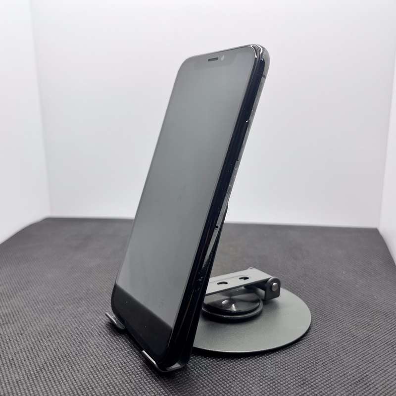 Apple iPhone Xs 64GB Black (3 Month Warranty) - Blurry Front Camera