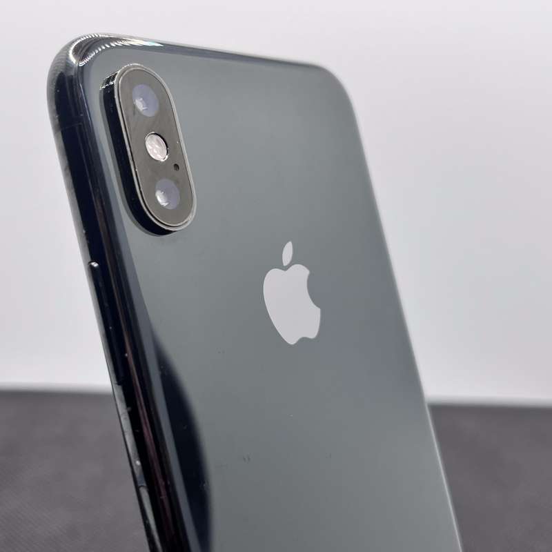 Apple iPhone Xs 64GB Black (3 Month Warranty) - Blurry Front Camera