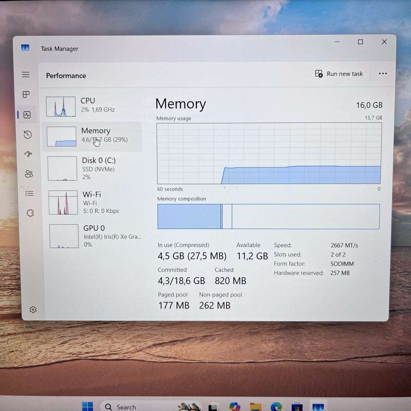 Dell Vostro 15 3510 "Core i5" 16GB RAM 256GB SSD Grey - Faulty Battery
