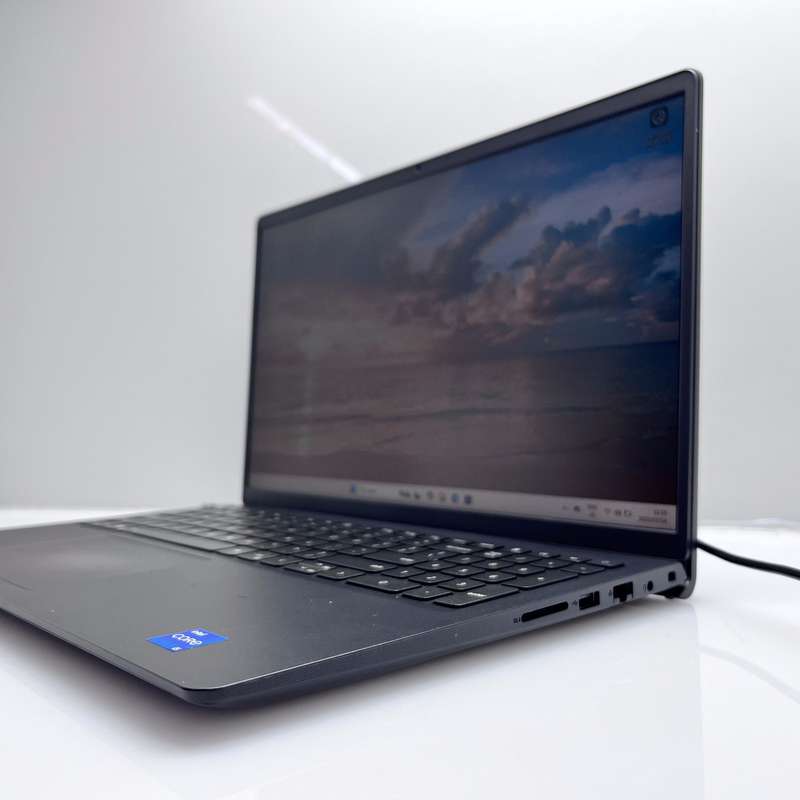 Dell Vostro 15 3510 "Core i5" 16GB RAM 256GB SSD Grey - Faulty Battery