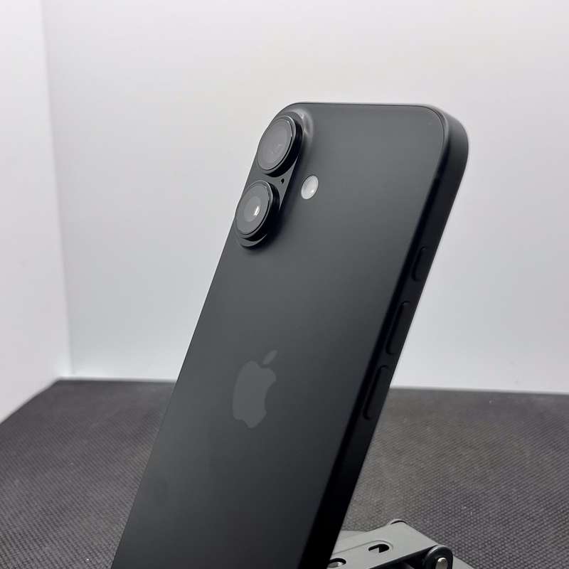 Apple iPhone 16 128GB Black Titanium (12 Month Warranty) - Mint Condition