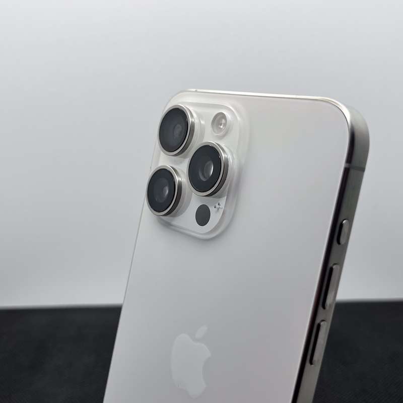 Apple iPhone 15 Pro Max White Titanium (12 Month Warranty)