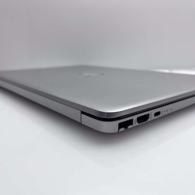 HP 250 G9 8GB RAM 256GB SSD - Faulty Charger | Bright Spot | Pressure Mark
