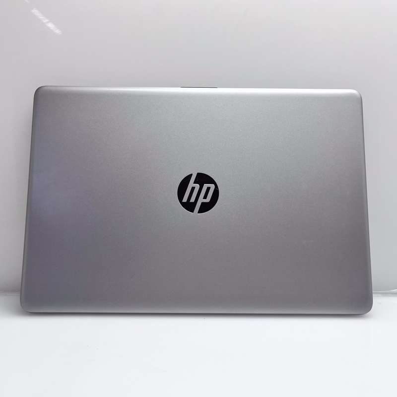 HP 250 G9 8GB RAM 256GB SSD - Faulty Charger | Bright Spot | Pressure Mark