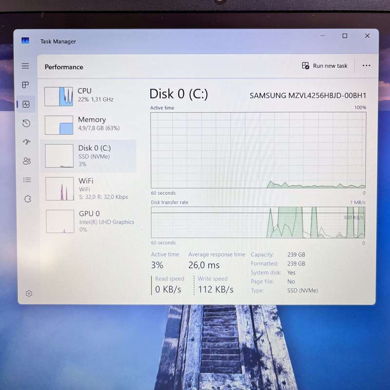 HP 250 G9 8GB RAM 256GB SSD - Faulty Charger | Bright Spot | Pressure Mark