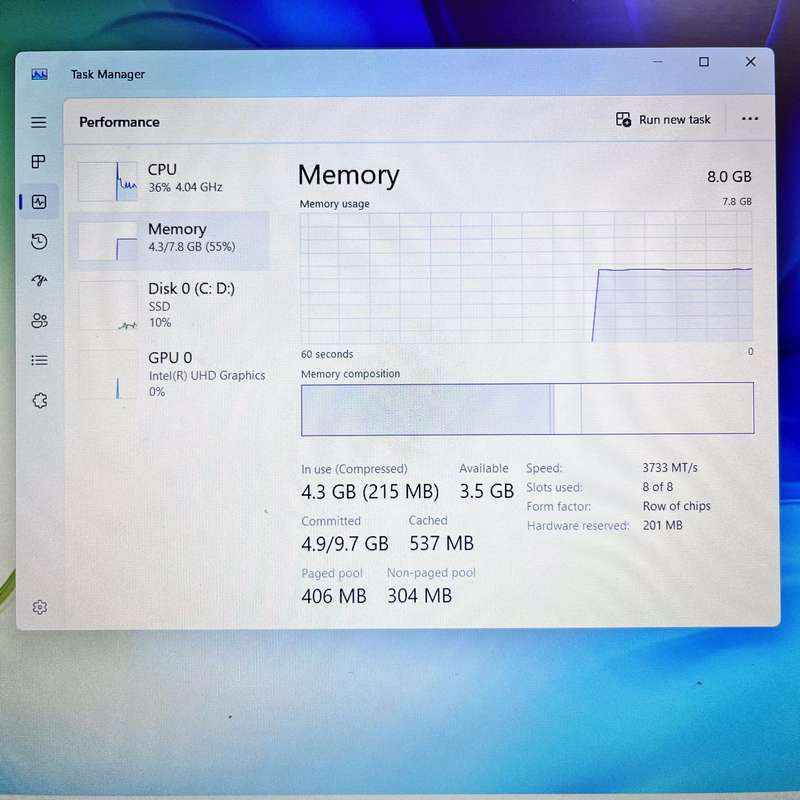Huawei MateBook D15 "Core i3" 8GB RAM 256GB SSD Silver - Minor Bright Spot