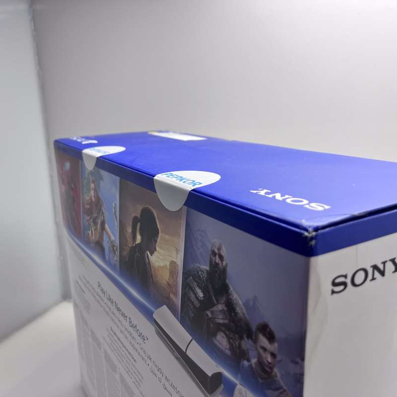 Playstation 5 Slim Physical Edition 1TB White -  + 3  Games