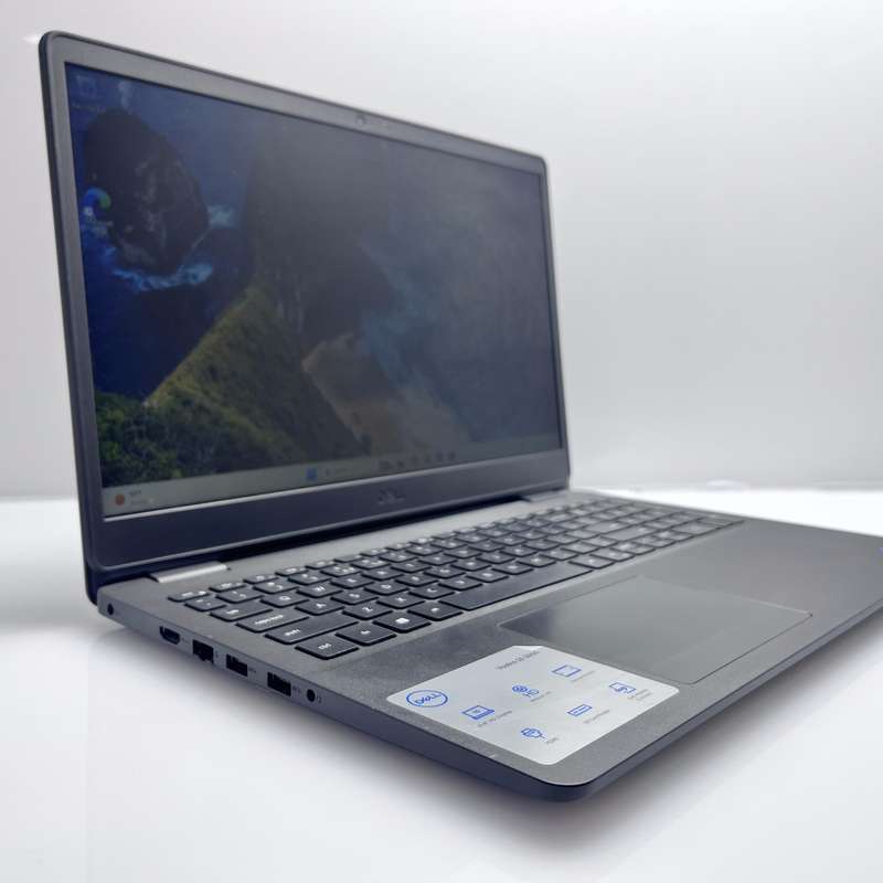 Dell Vostro 3500 4GB RAM 256GB NVME Grey (3 Month Warranty)
