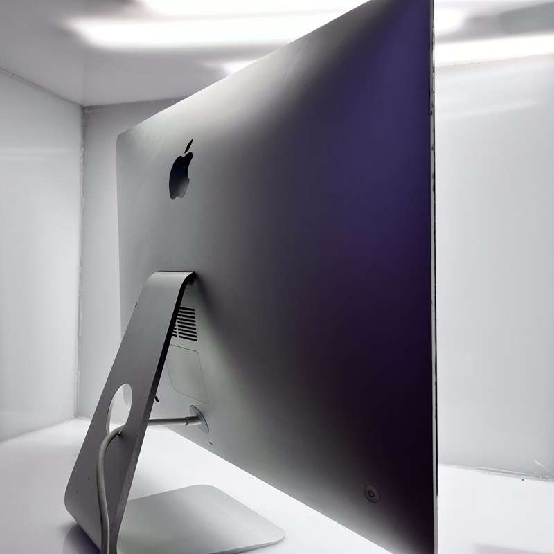 Apple iMac 27-Inch "Core i5" 8GB RAM 1TB SSD (Late 2013) Silver - Loud Fan
