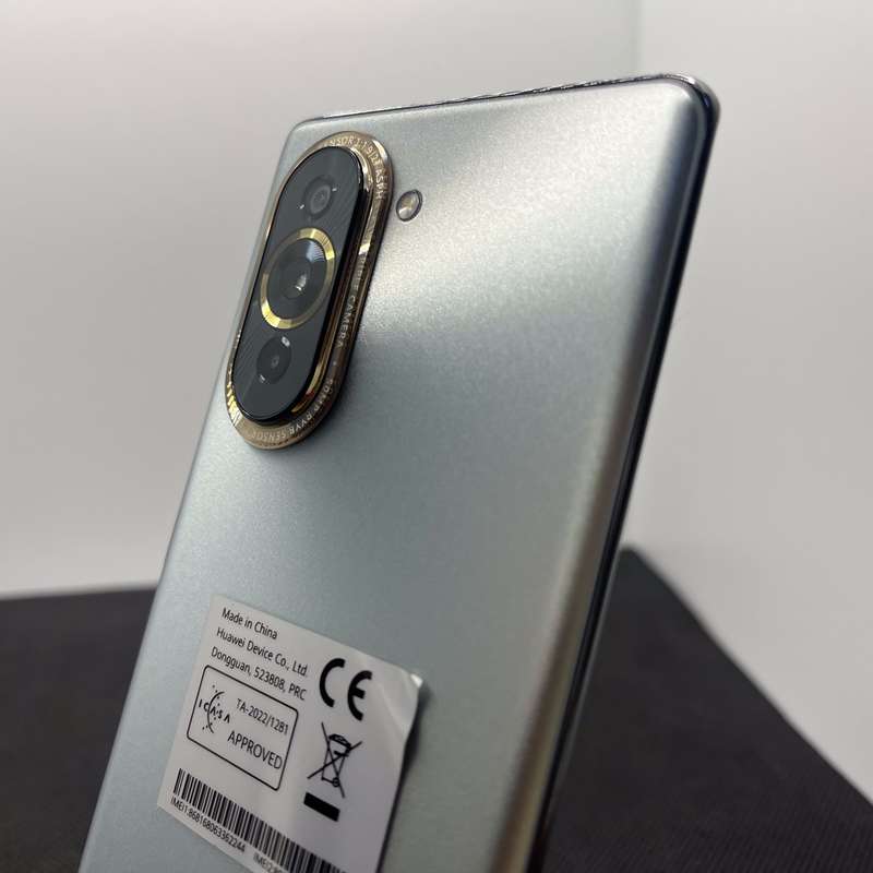 Huawei Nova 10 256GB Dual Sim Starry Silver (3 Month Warranty)  Mint Condition