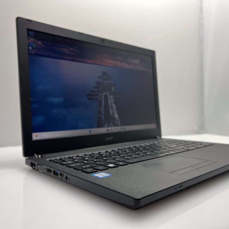 Acer TravelMate P2510 "Core i5" 8GB RAM 256GB SSD Black - Hinge Damage