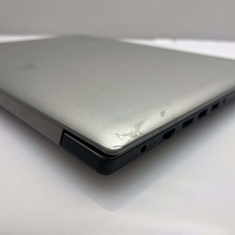 Lenovo 80SG "Celeron" 4GB RAM 512GB SSD (SATA) Silver