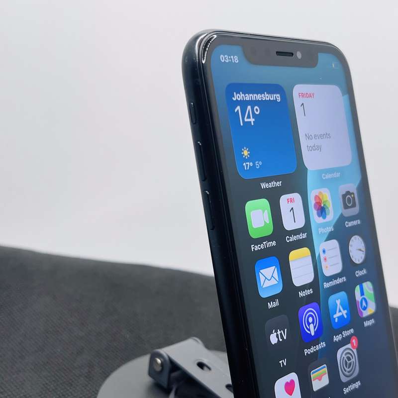 Apple iPhone XR 128GB Black (3 Month Warranty)