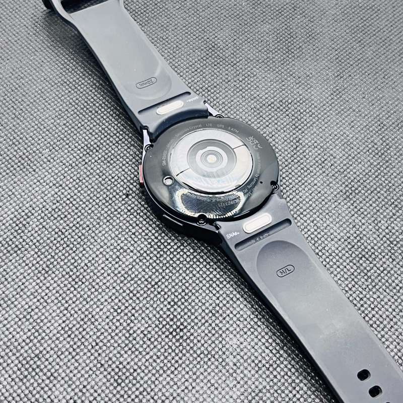 Samsung Galaxy Watch 6 44mm LTE Graphite (3 Month Warranty)  Mint Condition