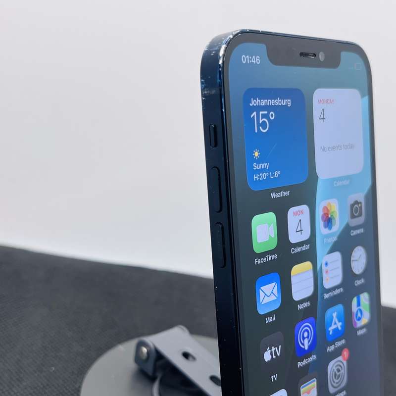 Apple iPhone 12 128GB Black (6 Month Warranty)