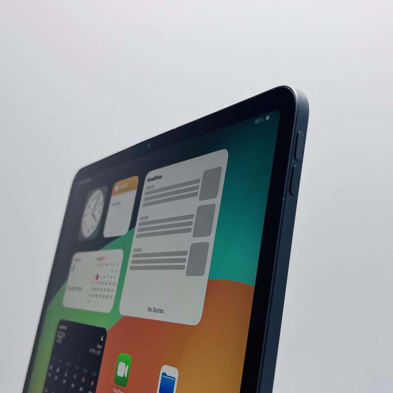 Apple iPad Pro 12.9 3rd Gen (Wifi Only) 64GB Space Grey - No Face ID And Screen Damage