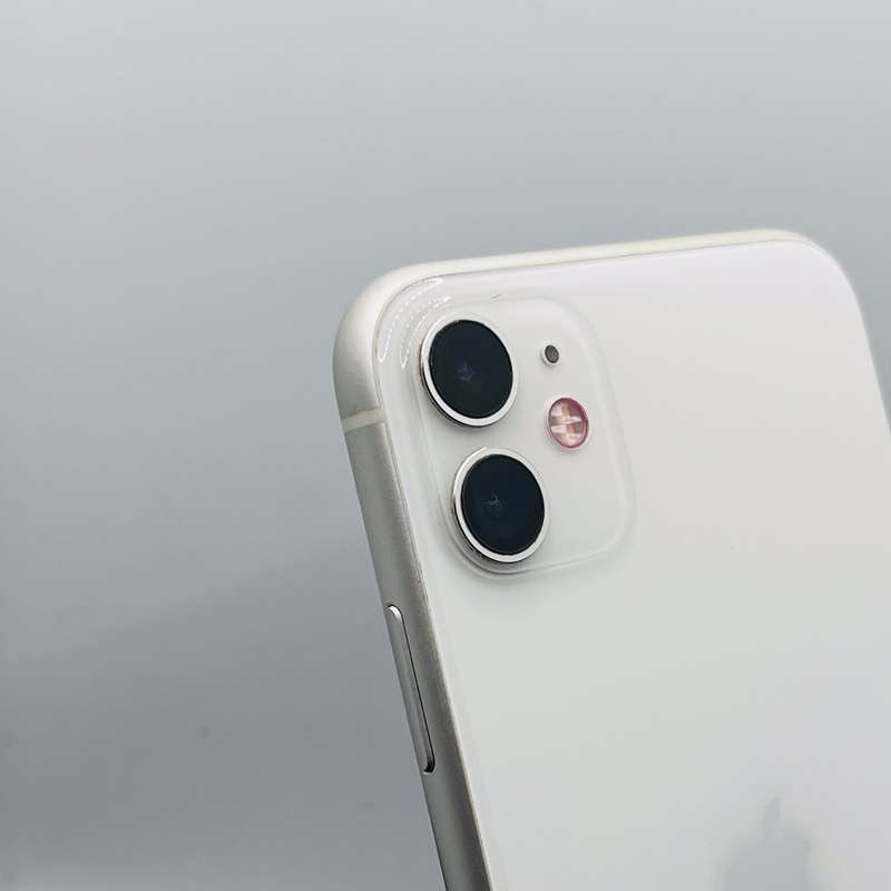 Apple iPhone 11 White 256GB (6 Month Warranty)