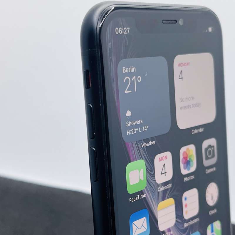 Apple iPhone XR 64GB Black (3 Month Warranty)