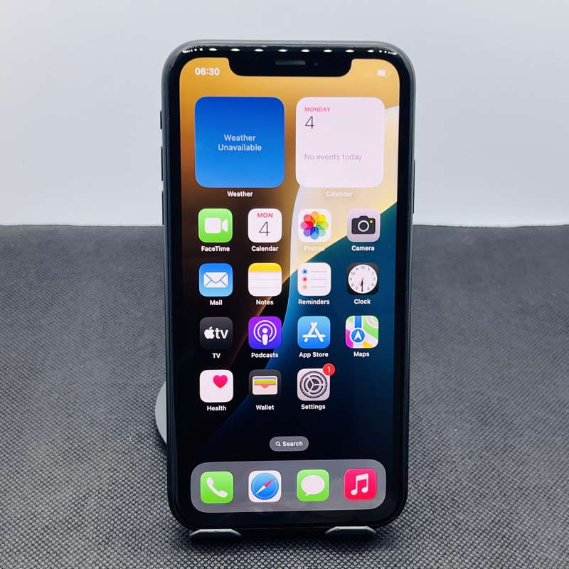 Apple iPhone XR 64GB Black (3 Month Warranty)