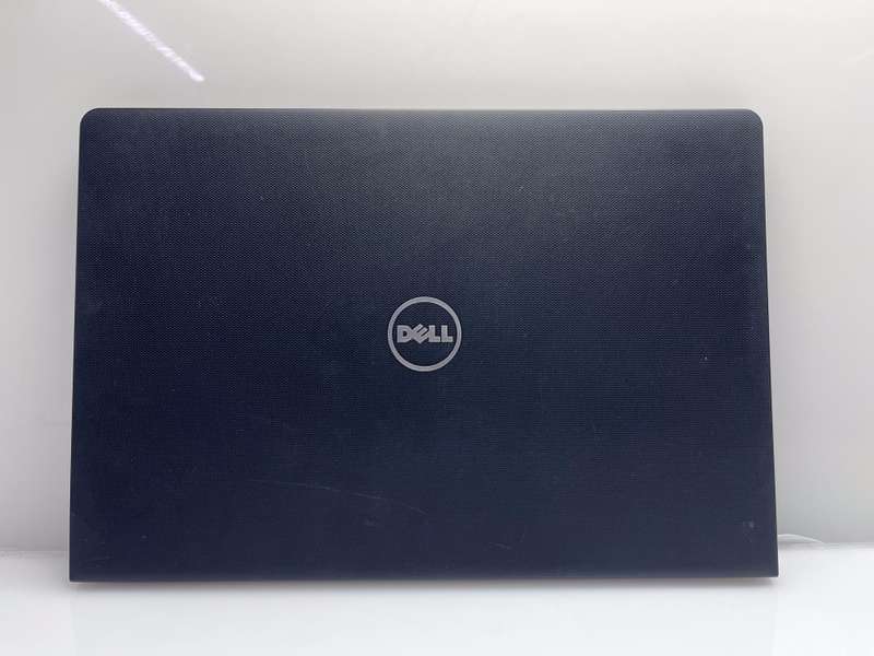Dell Vostro 15 7th Gen "Core i3" 2.30GHz 8GB RAM 256GB SSD Black - Minor Bright Spots