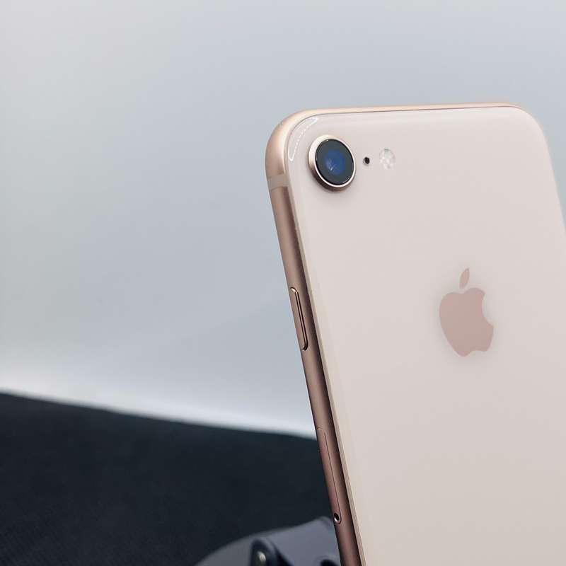 Apple iPhone 8 64GB Gold