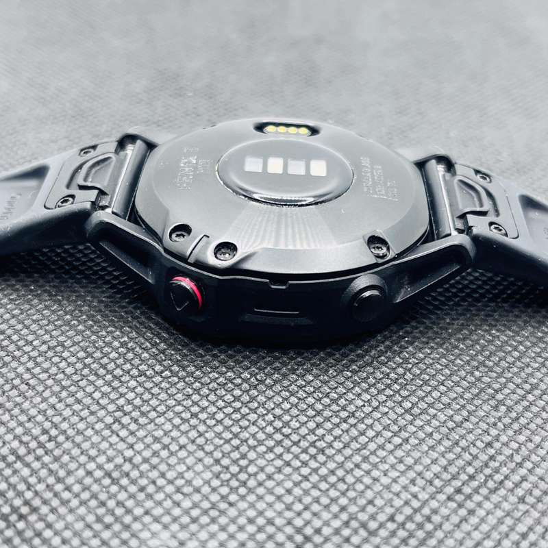 Garmin Fenix 6 Pro Black (6 Month Warranty) - Chipped Screen