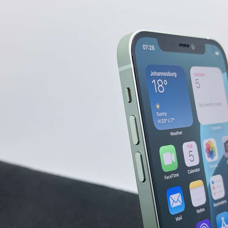 Apple iPhone 12 64GB Green (6 Month Warranty)