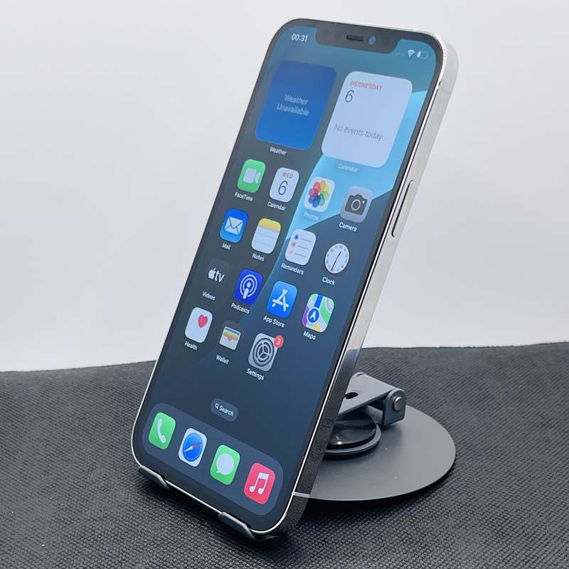 Apple iPhone 12 Pro Max 256GB Silver (12 Month Warranty) + Screen Protector Bundle Value: R200