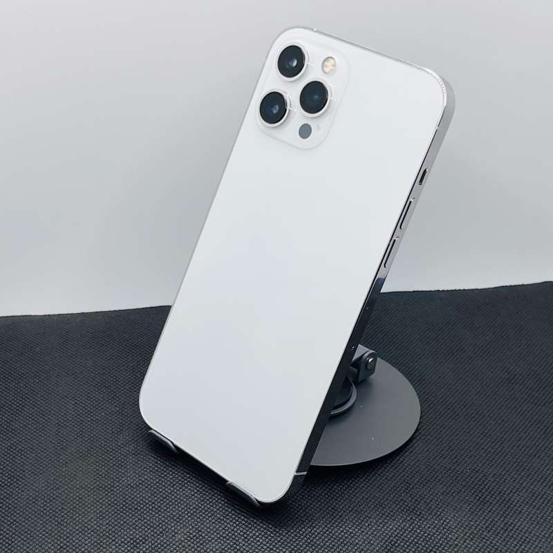 Apple iPhone 12 Pro Max 256GB Silver (12 Month Warranty) + Screen Protector Bundle Value: R200