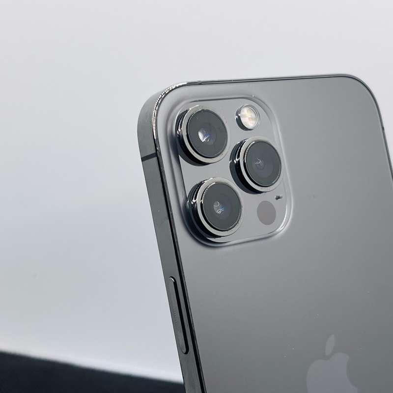 Apple iPhone 12 Pro Max 128GB Graphite (12 Month Warranty) + Screen Protector Bundle Value: R200