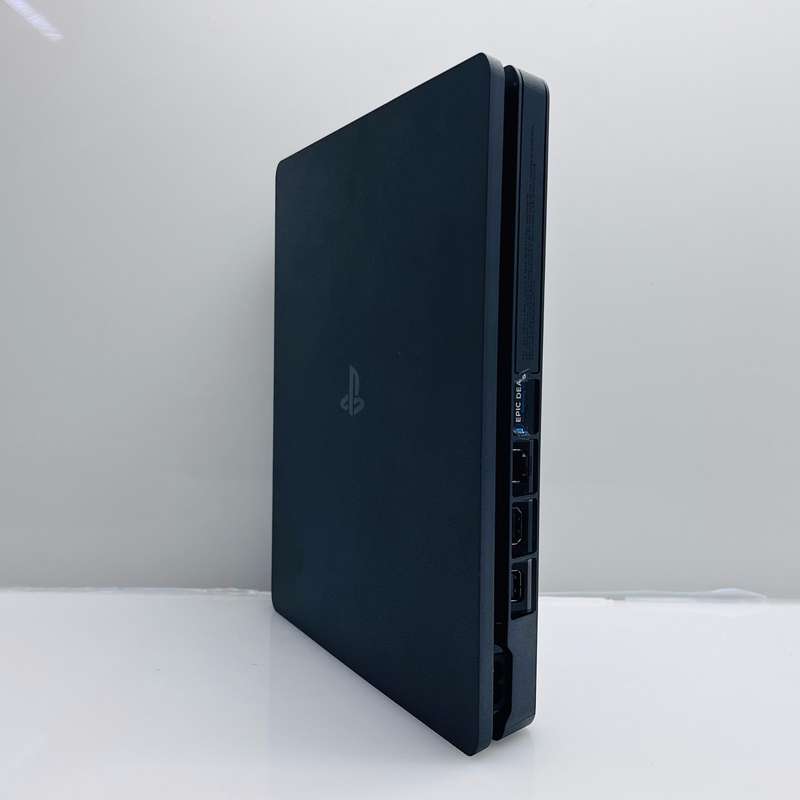 PlayStation 4 Slim Black 500GB + 1 Controller + HDMI Cable + Power Cable + 3  Games (3 Month Warr...