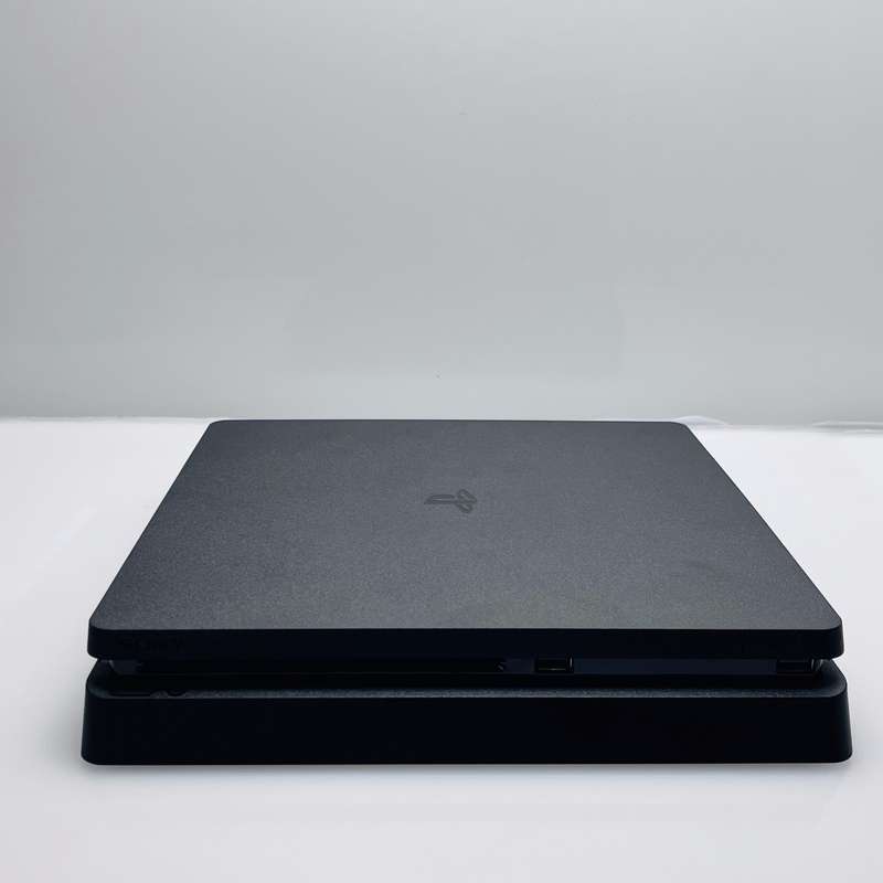 PlayStation 4 Slim Black 500GB + 1 Controller + HDMI Cable + Power Cable + 3  Games (3 Month Warr...
