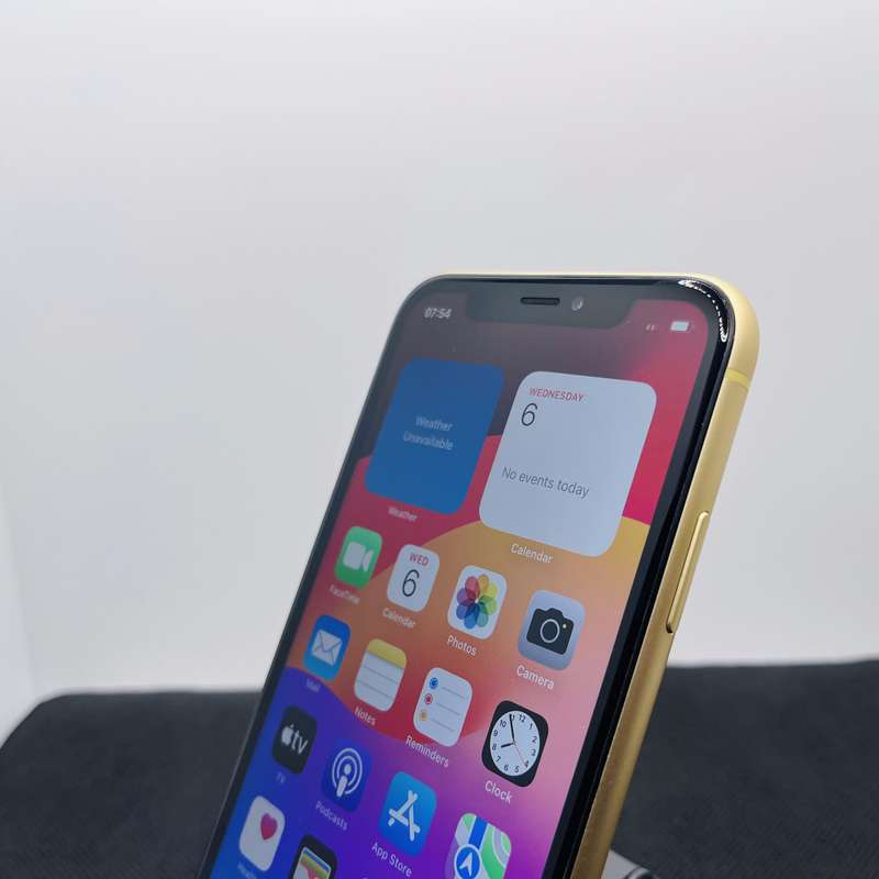 Apple iPhone XR 64GB Yellow (3 Month Warranty)