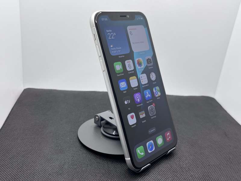 Apple iPhone XR 128GB White (3 Month Warranty)