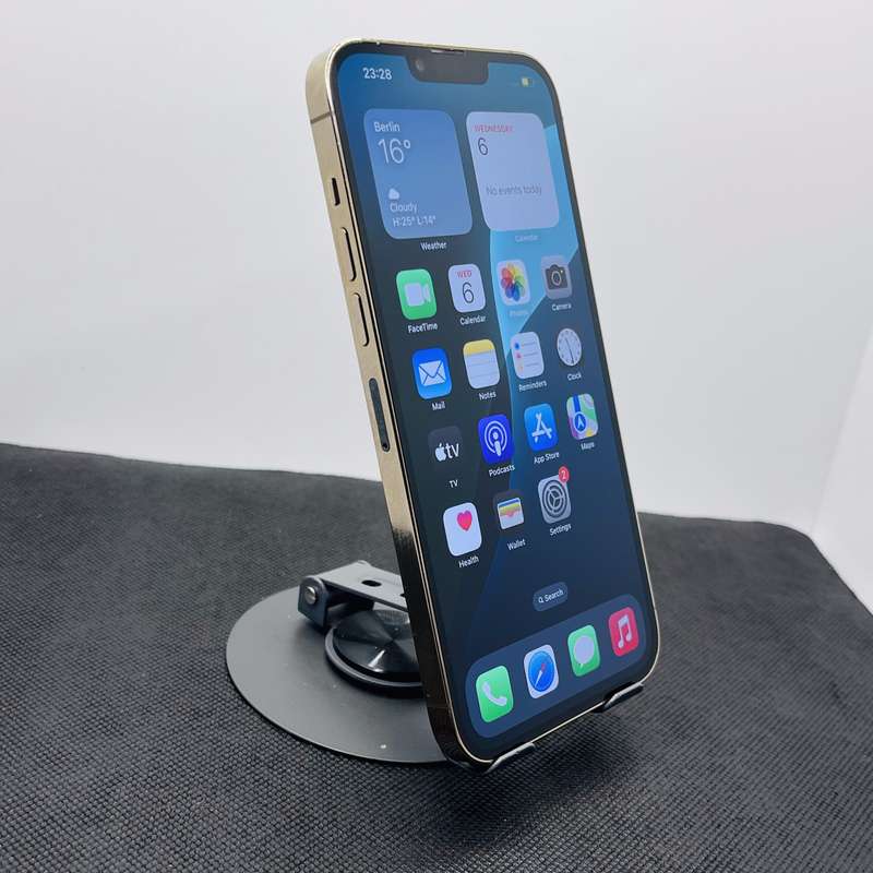 Apple iPhone 13 Pro Max 256GB Gold (12 Month Warranty) + Cover Bundle Value: R200