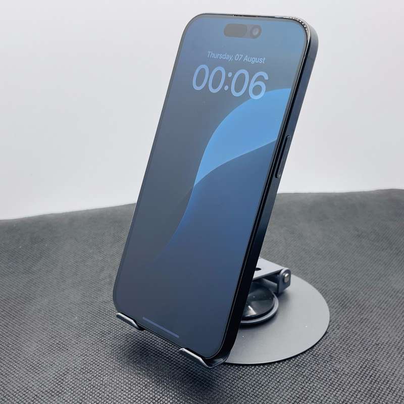 Apple iPhone 15 Pro 256GB Black Titanium (12 Month Warranty) + Screen Protector Bundle Value: R200