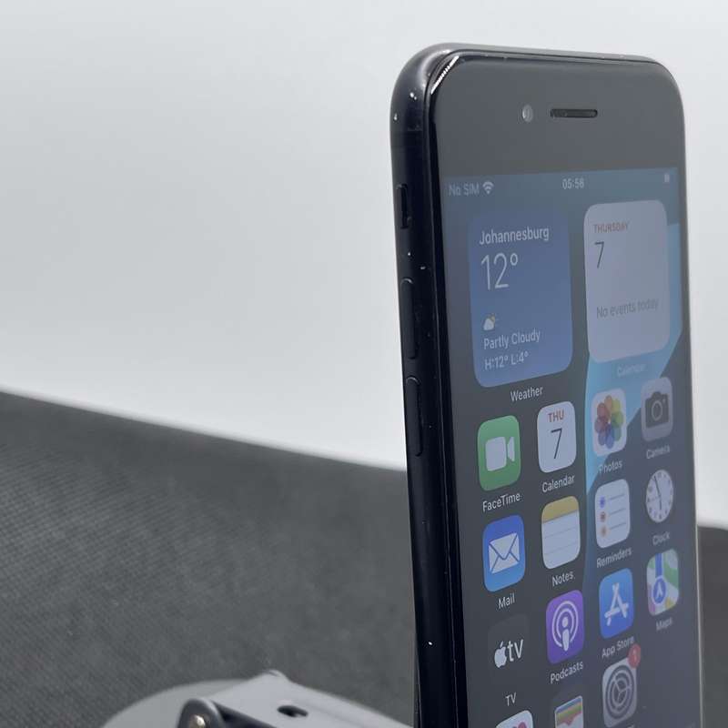 Apple iPhone SE (2020) 128GB Black