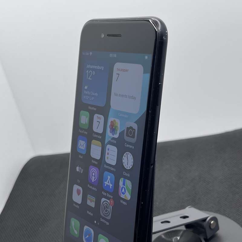 Apple iPhone SE (2020) 128GB Black
